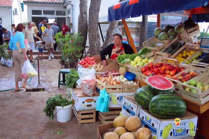 Tržnica za voćem i povrćem