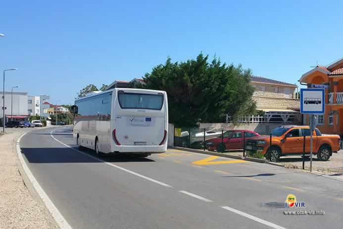 Stajalište autobusa u Viru