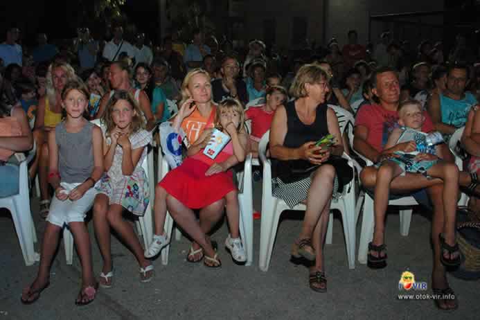 Dječji festival pjevača amatera Vir Fest 2013 publika