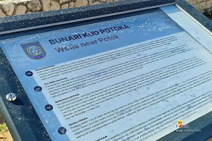 Ploča sa tekstom posvečena Bunarima kod Potoka